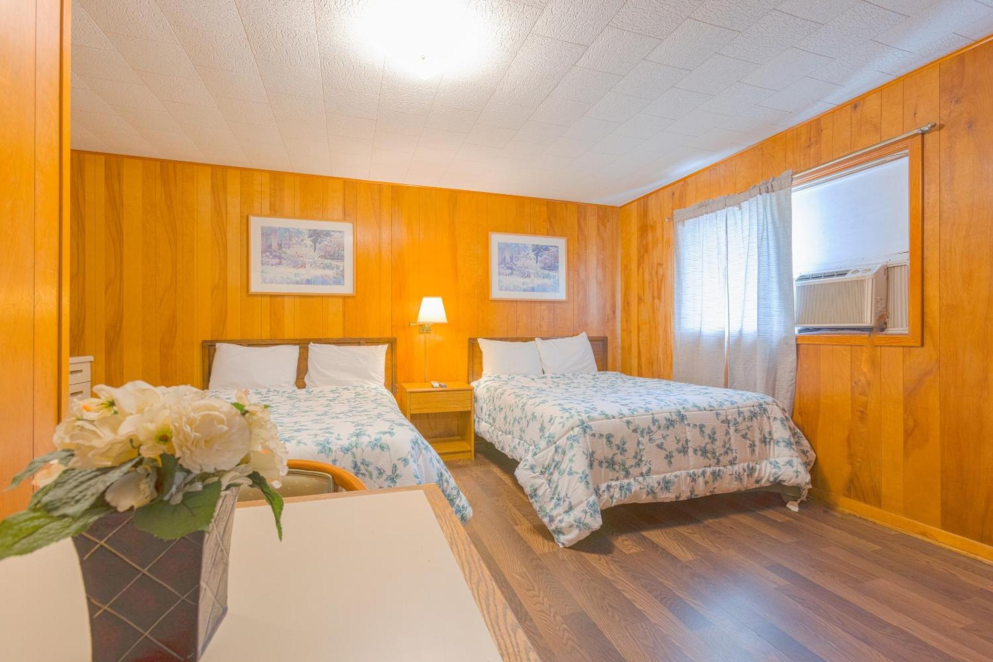 Parkside Motel By Oyo Meadville Conneaut Lake Conneaut Lakeshore ภายนอก รูปภาพ