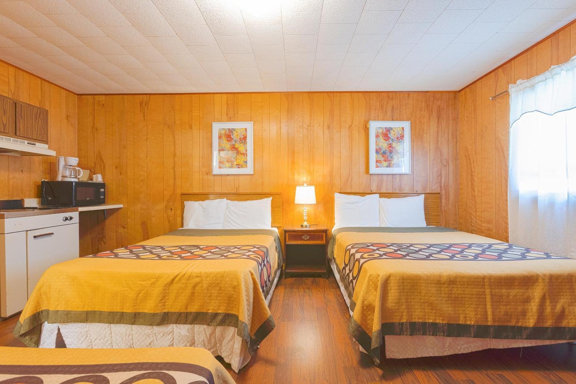 Parkside Motel By Oyo Meadville Conneaut Lake Conneaut Lakeshore ภายนอก รูปภาพ