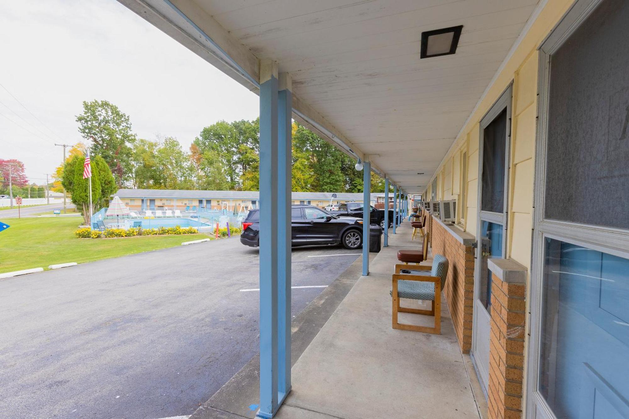 Parkside Motel By Oyo Meadville Conneaut Lake Conneaut Lakeshore ภายนอก รูปภาพ