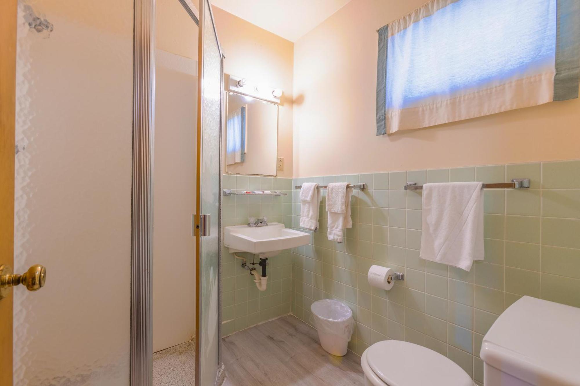 Parkside Motel By Oyo Meadville Conneaut Lake Conneaut Lakeshore ภายนอก รูปภาพ