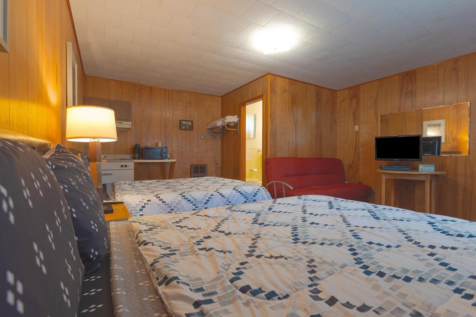 Parkside Motel By Oyo Meadville Conneaut Lake Conneaut Lakeshore ภายนอก รูปภาพ